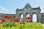 💐🏢 Triumphal Arch Cinquantenaire Park is considered as a landscape symbol in Brussels. 🇧🇪 🌷