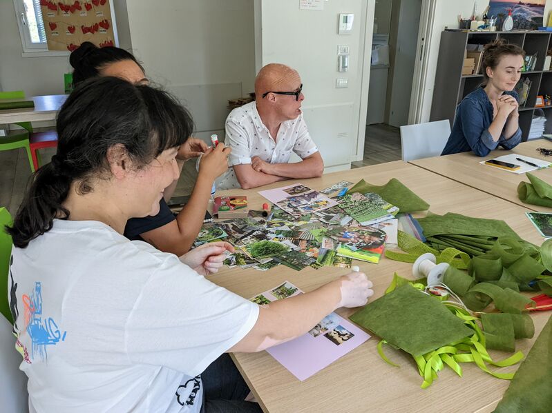 File:Collage activity.jpg