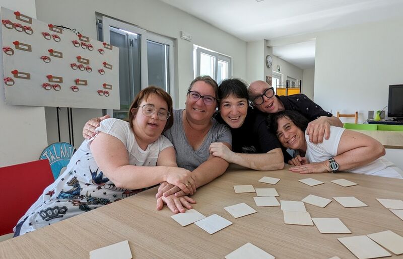 File:Key visual villaggio.jpg